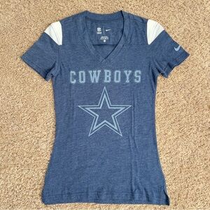 Nike NFL Dallas Cowboys Blue White Short Sleeve V-neck T-Shirt Women’s Size XS